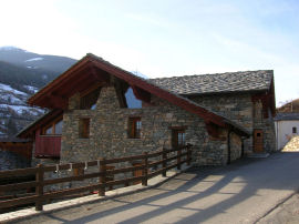 La Biblioteca di Ayez (fraz. di Allein) (29210 bytes)